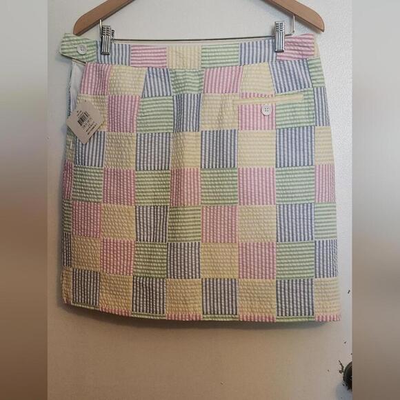 EP Pro Striped Skort with Pastel Hues - Picture 5 of 6